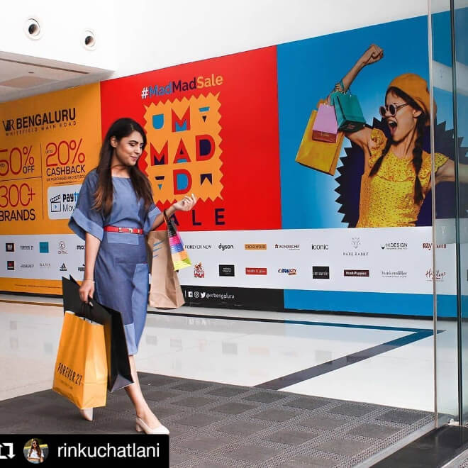 Post by a prominent social media influencer Rinku Chatlani, promoting Mad Mad Sale